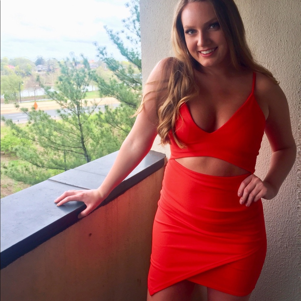 Orange cutout bodycon dress